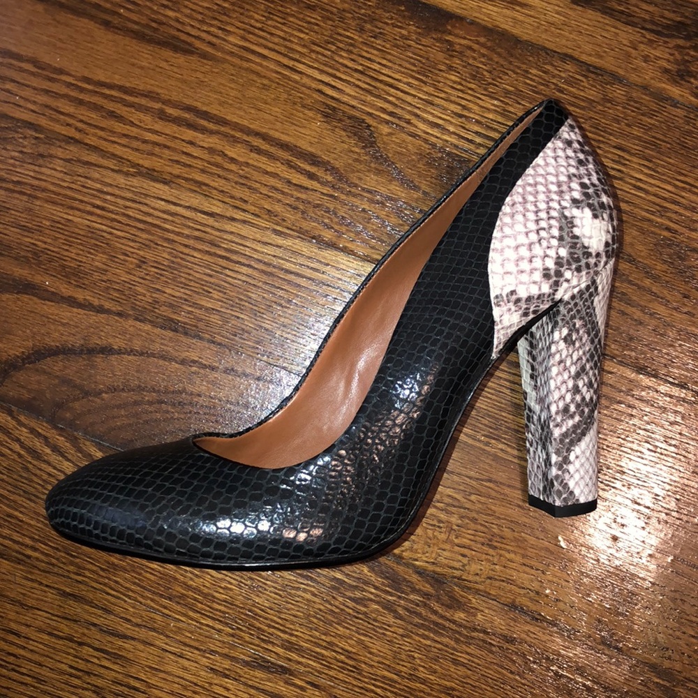 Two tone snake skin heels from Schutz.